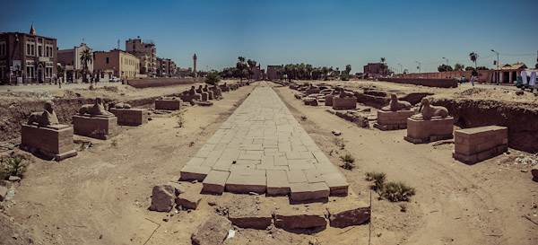 pano_egypt_luxoralley.jpg